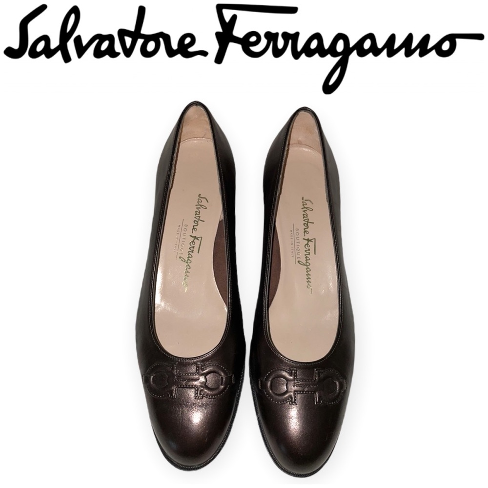 SALVATORE FERRAGAMO | Vara Varina Lillaz Bronze Leather Pumps